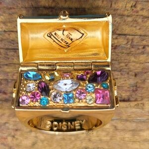 "Little Mermaid's Treasure Chest" DISNEY COUTURE Ring